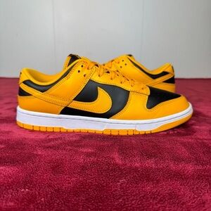 Nike Dunk Low Retro